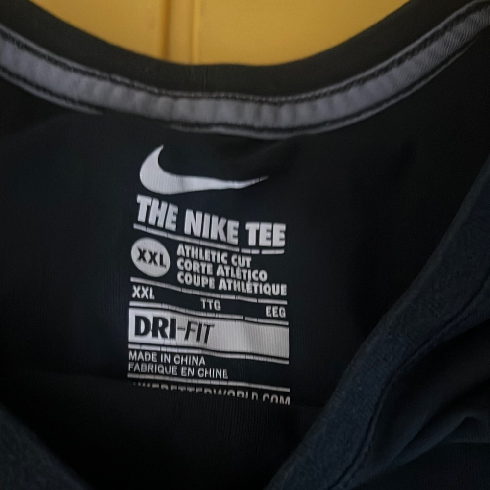 Nike Black T-Shirt with Swoosh and FLY Design DriFit - Picture 2 of 2